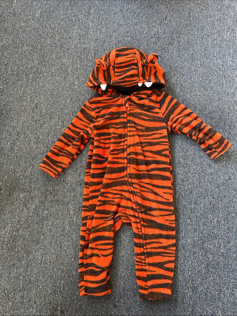 Old Navy Tiger Zip Up One Piece Fleece 12-18 Months